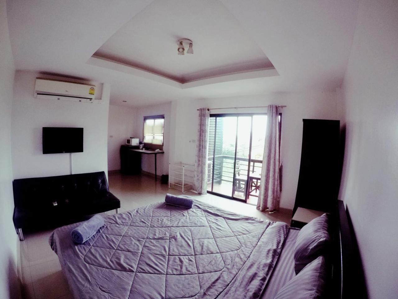 French Connection Hotel Pattaya Kamer foto