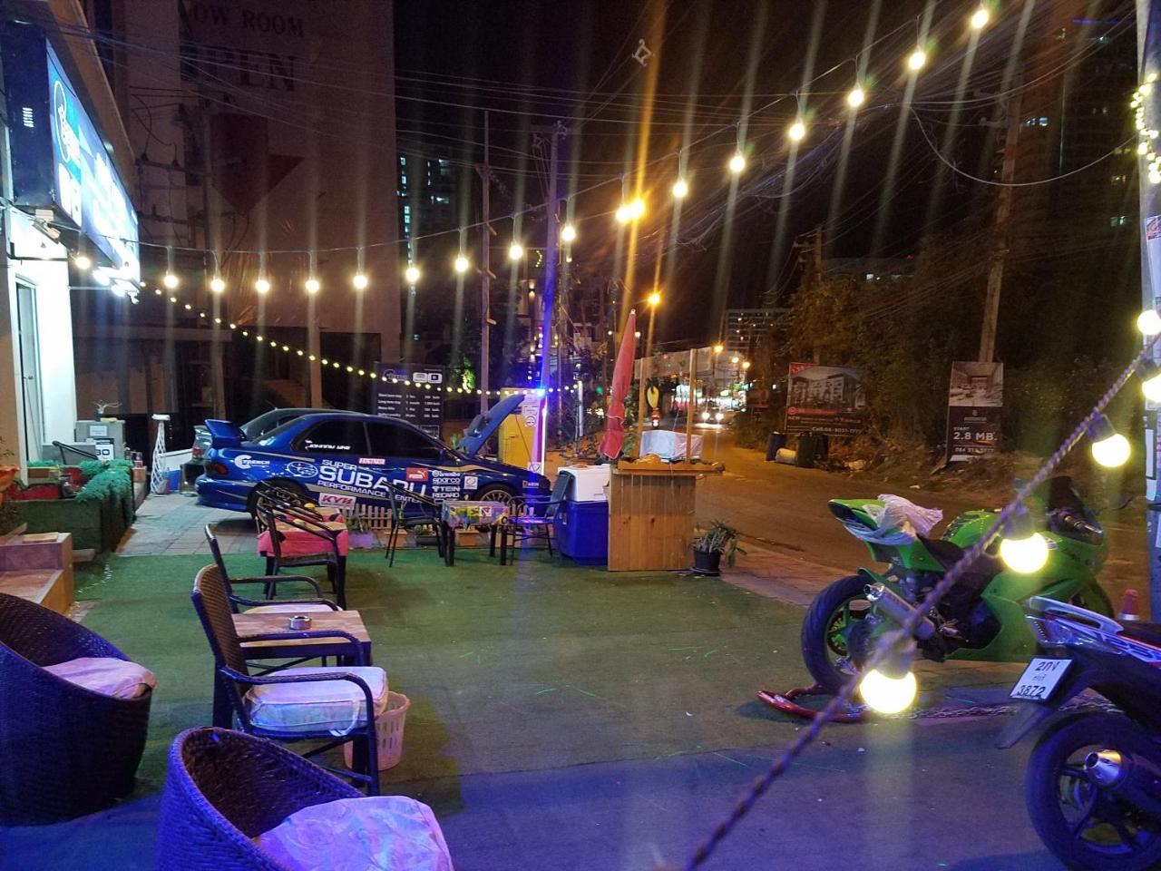 French Connection Hotel Pattaya Buitenkant foto