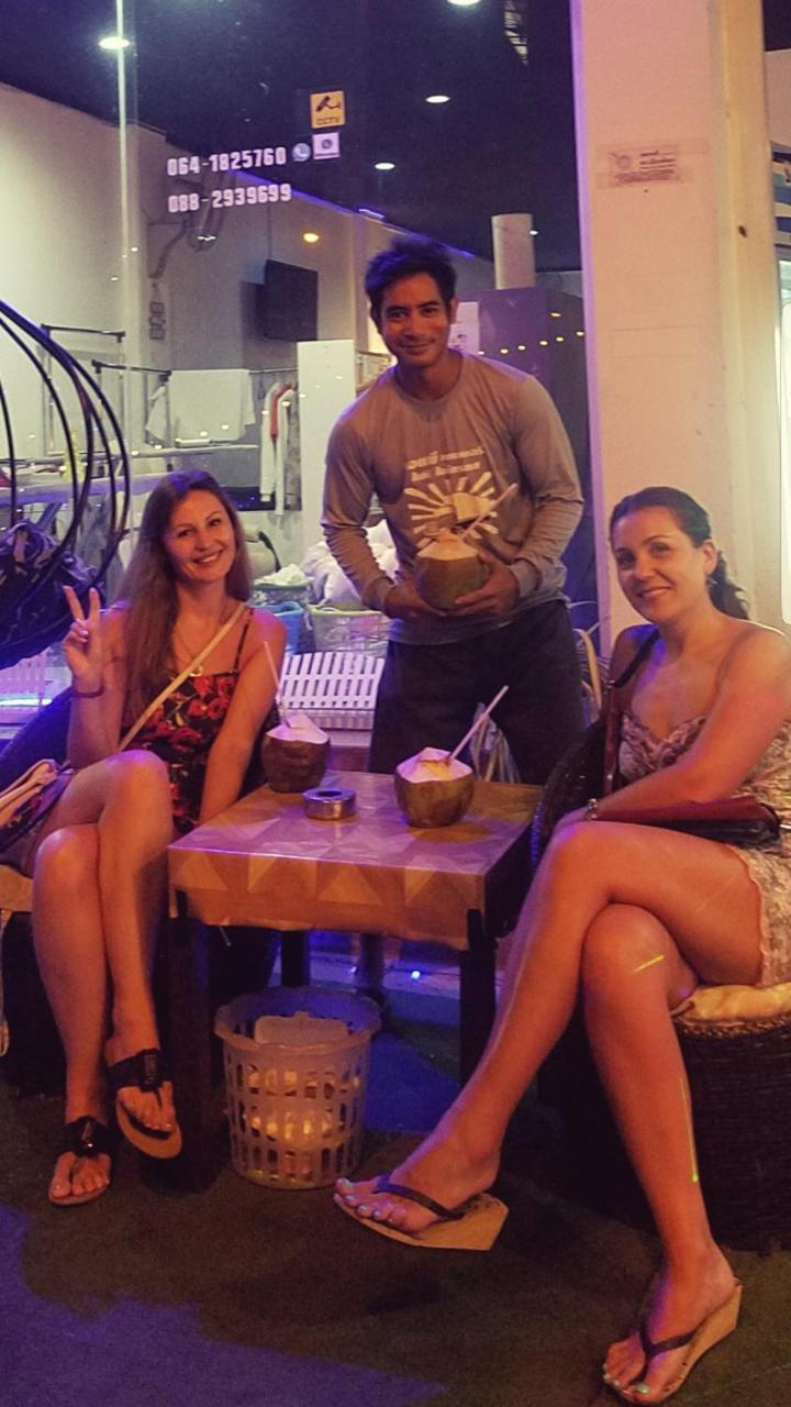 French Connection Hotel Pattaya Buitenkant foto